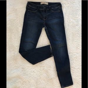 Hollister jean leggings. Never worn.